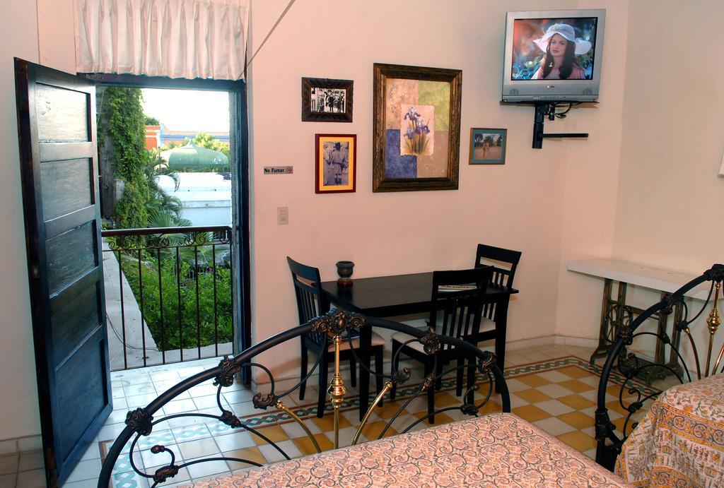 Hotel Machado Mazatlán Buitenkant foto